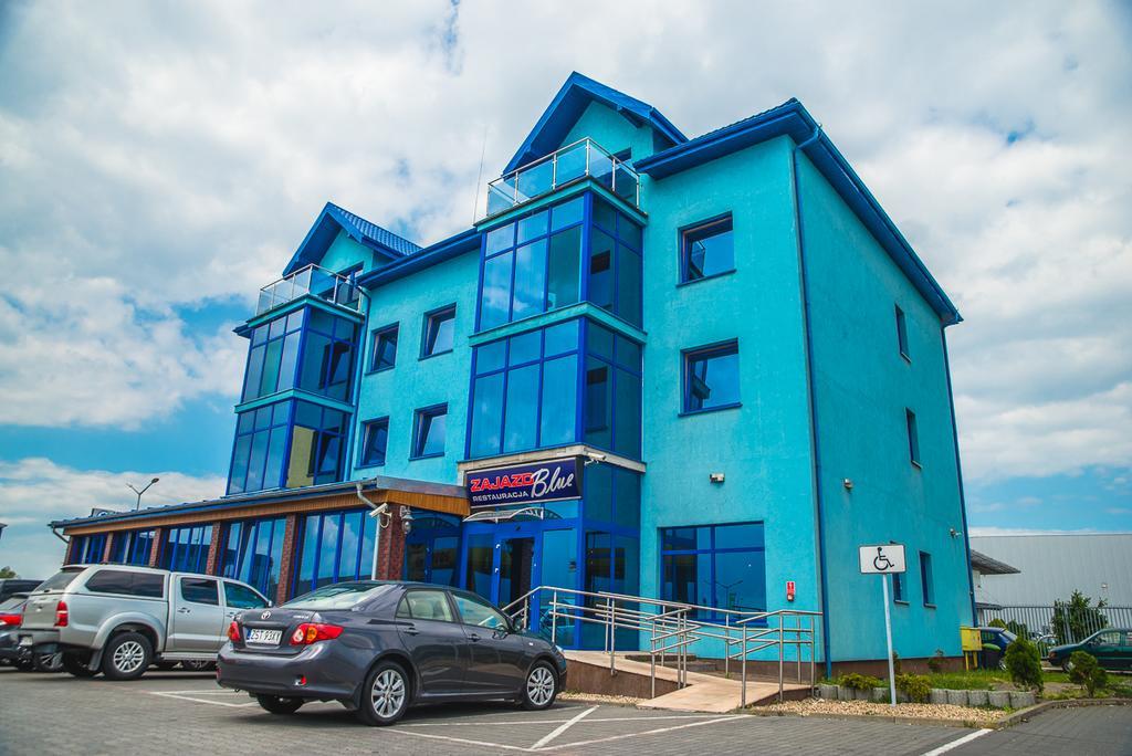 Zajazd Blue Modla Krolewska Exterior photo